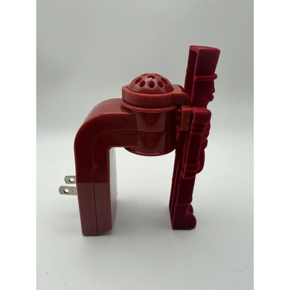 Bath & Body Works Christmas Holiday Red Velvet Nutcracker Wallflowers Oil Plug